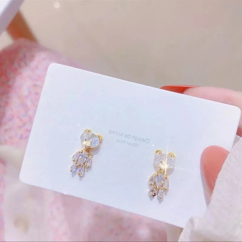 Bear Earrings - Picture 2 of 3